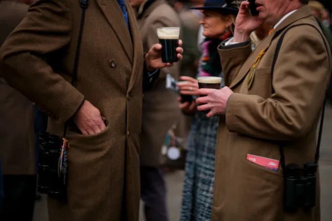 ‘Daylight robbery’: Cheltenham Festival punters left fuming at price of Guinness
